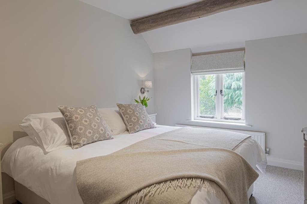 East Barn Cottage - Refurbished Barn Conversion! Weston Subedge Buitenkant foto