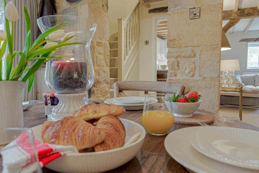 East Barn Cottage - Refurbished Barn Conversion! Weston Subedge Buitenkant foto