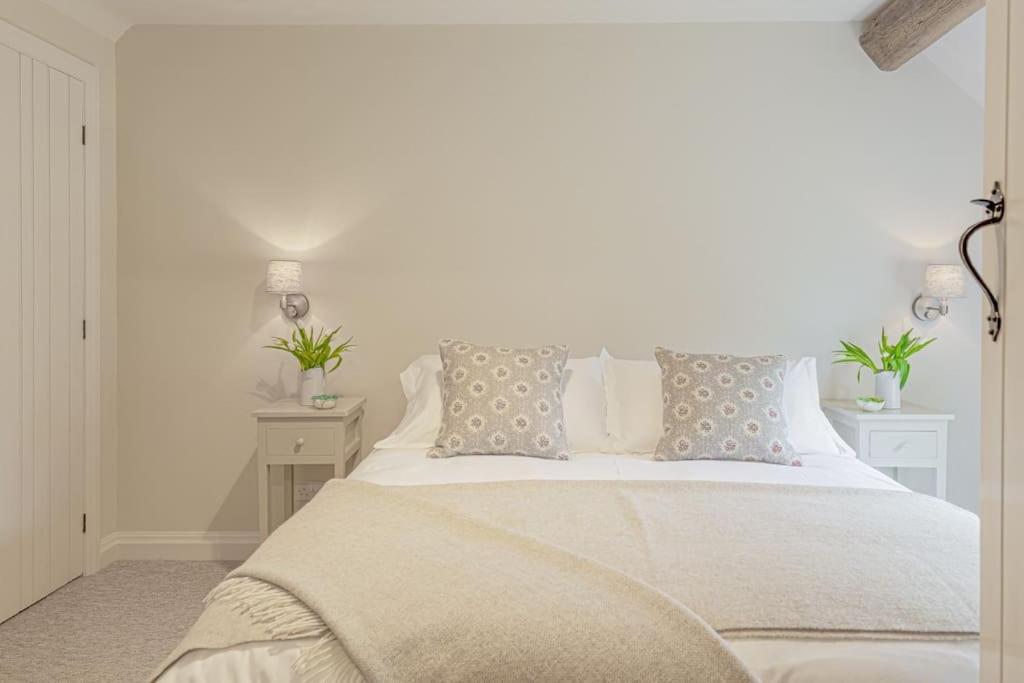 East Barn Cottage - Refurbished Barn Conversion! Weston Subedge Buitenkant foto
