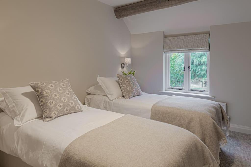 East Barn Cottage - Refurbished Barn Conversion! Weston Subedge Buitenkant foto