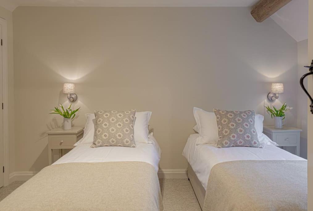 East Barn Cottage - Refurbished Barn Conversion! Weston Subedge Buitenkant foto